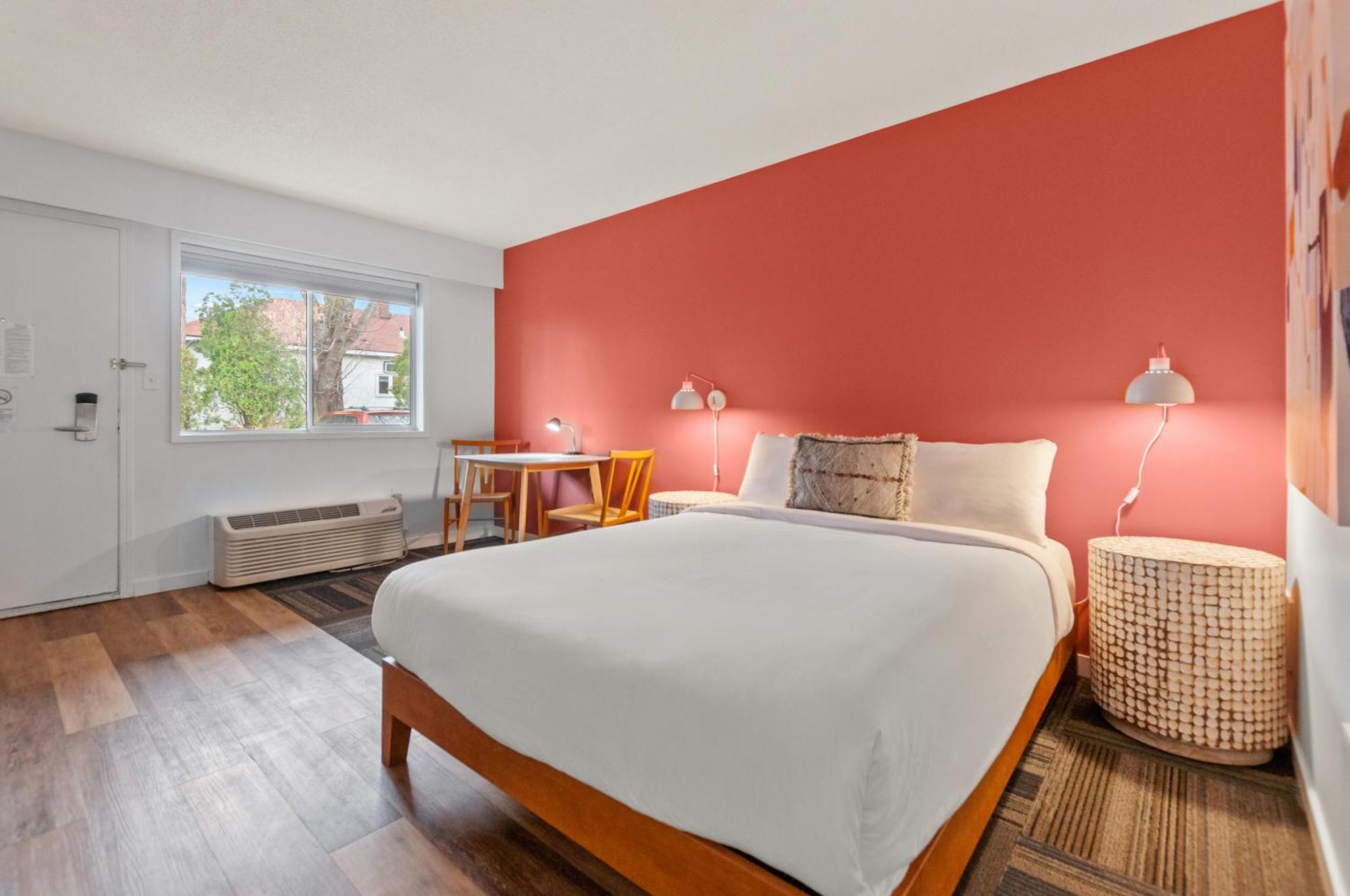 פנטיקטון Okanagan Lakefront Resort מראה חיצוני תמונה