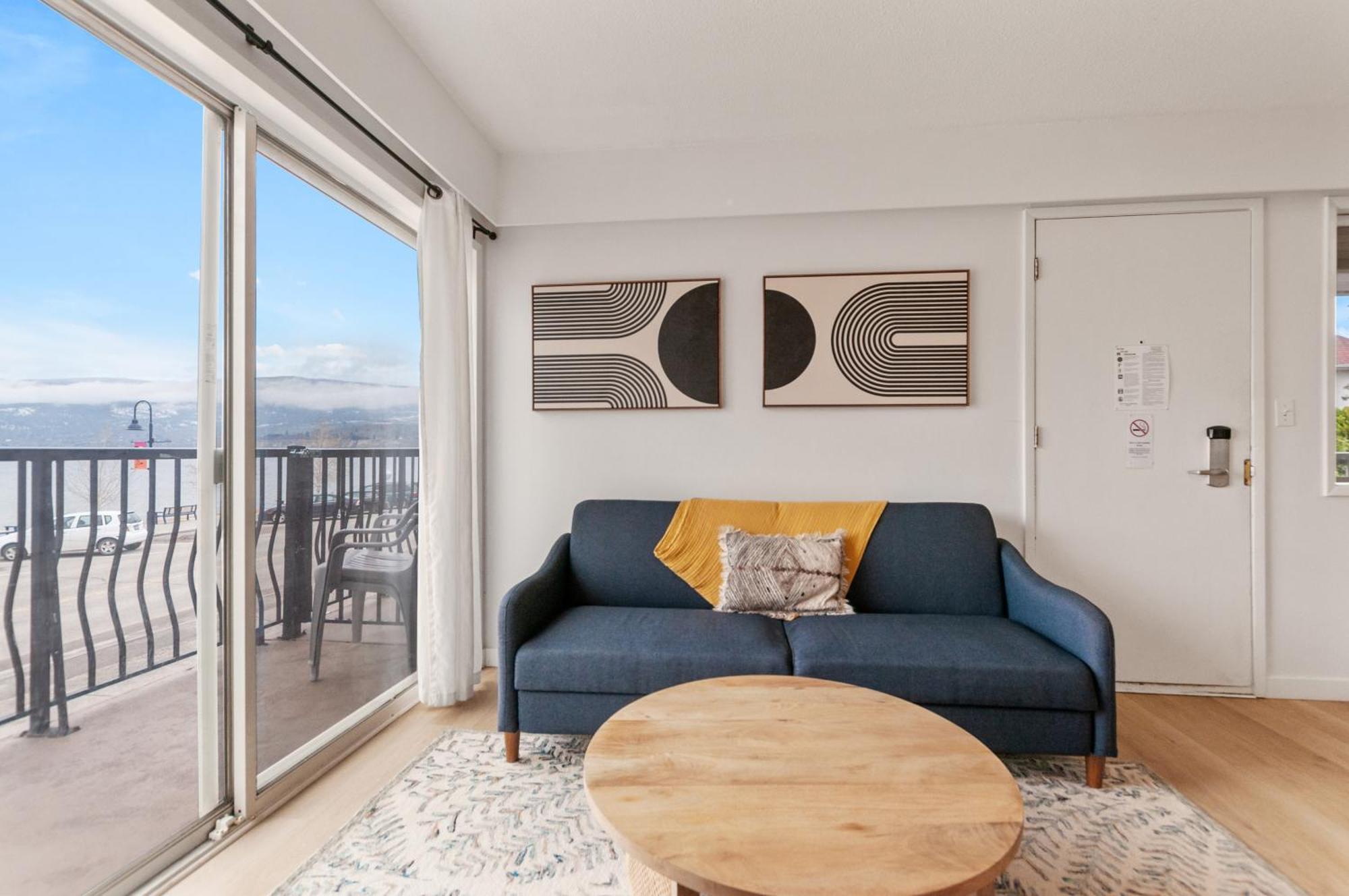 פנטיקטון Okanagan Lakefront Resort מראה חיצוני תמונה