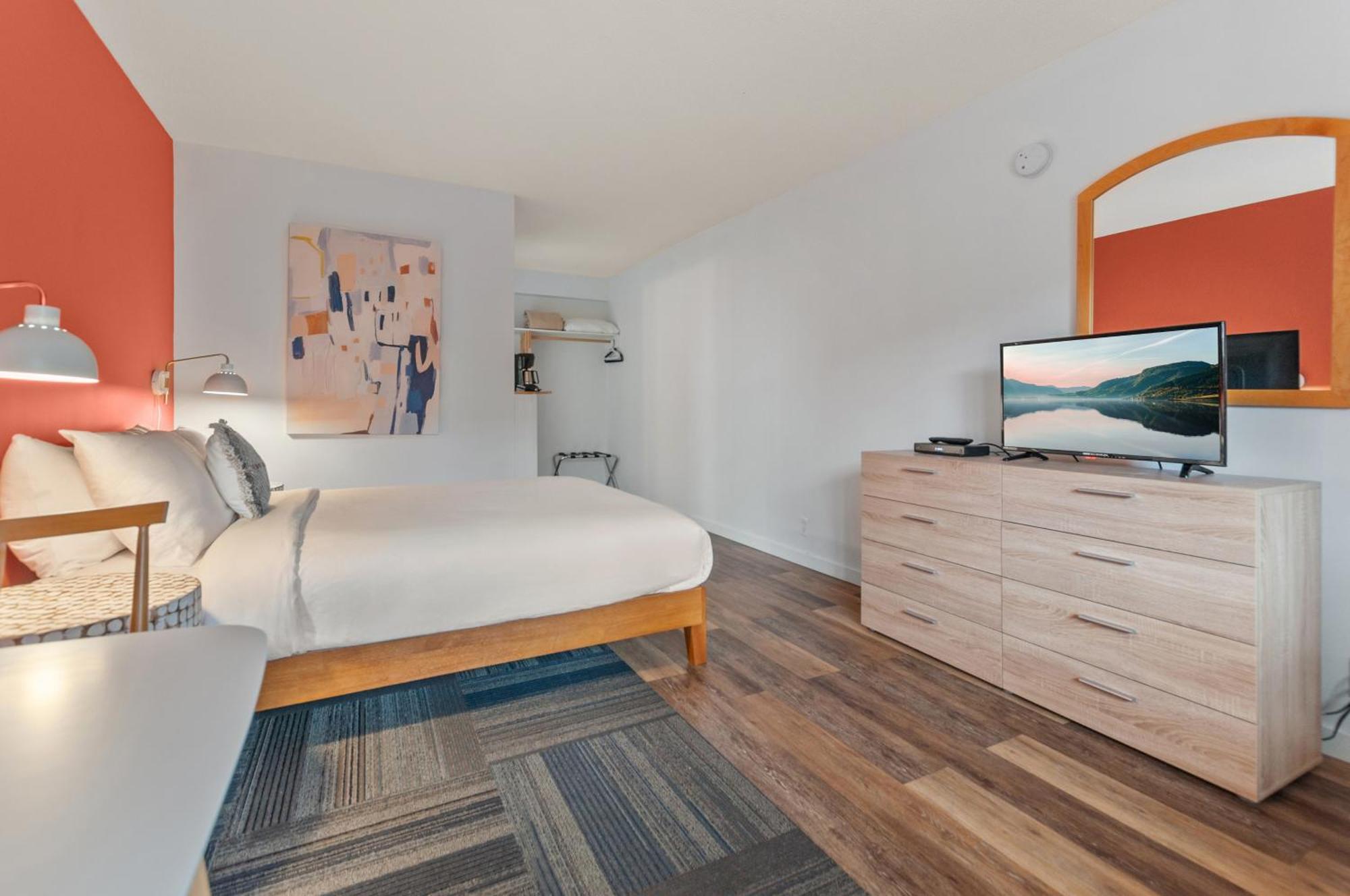פנטיקטון Okanagan Lakefront Resort מראה חיצוני תמונה