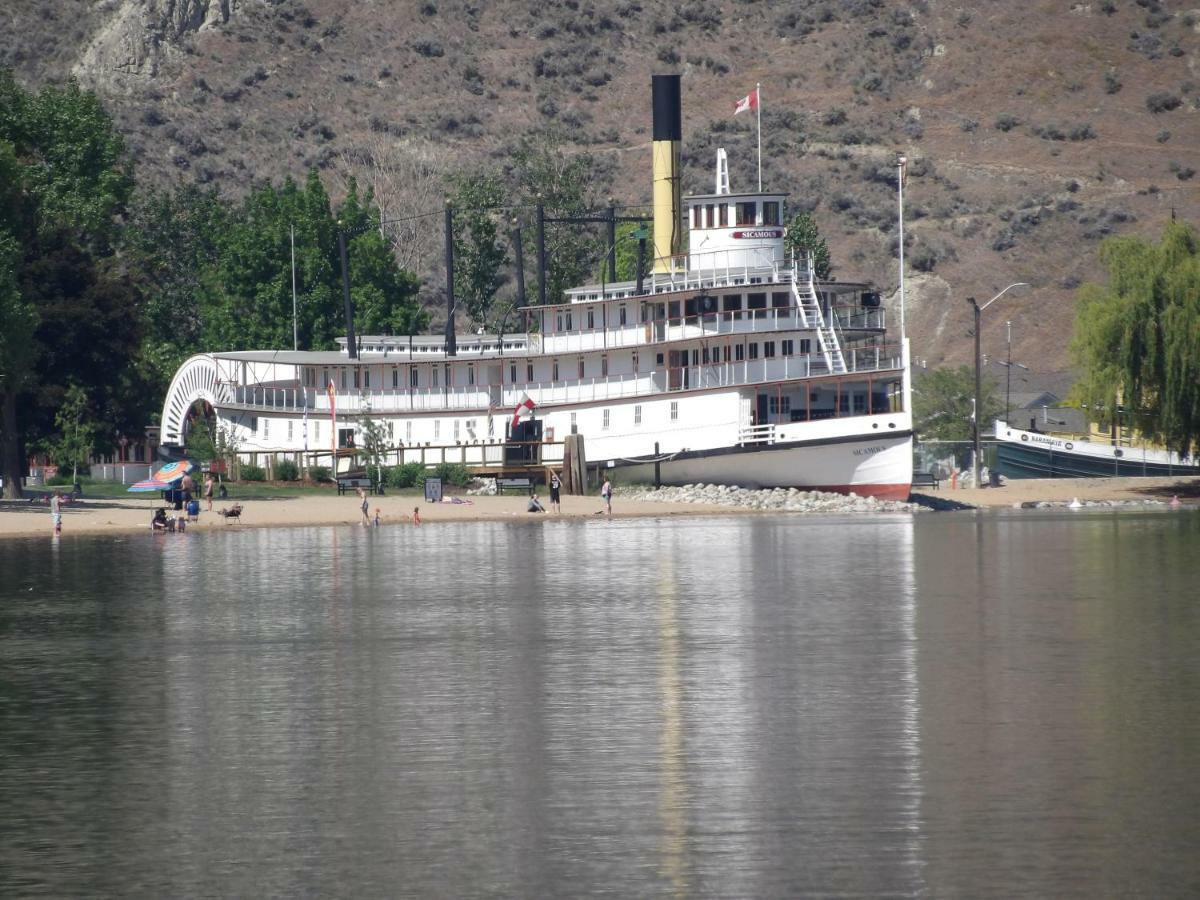 פנטיקטון Okanagan Lakefront Resort מראה חיצוני תמונה